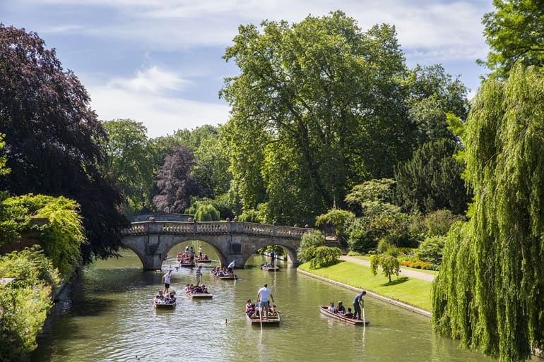 Great Little Breaks | River Cam with bridge and punting boats